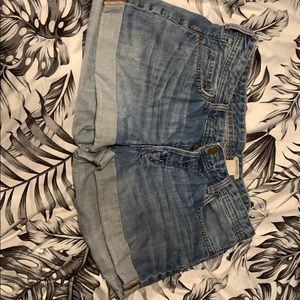 H&M Boyfriend Fit Shorts